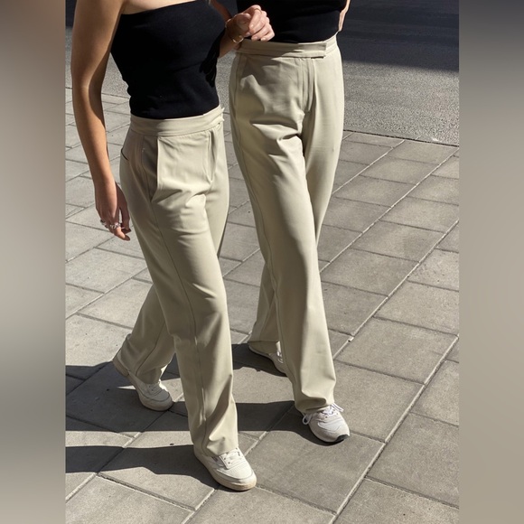 Djerf Avenue First Choice Trouser Pant in Greige - Picture 1 of 9